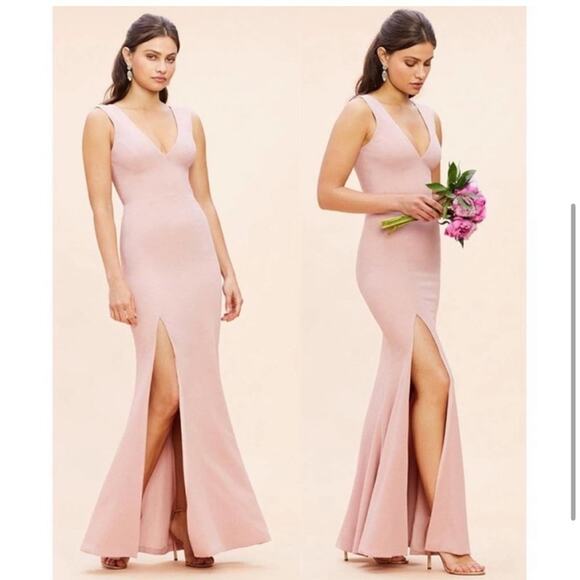 Dress the Population Sandra Plunge Crepe Trumpet Gown - Picture 1 of 5